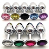 kiev-metallicheskaya-analiinaya-probka-s-purpurnym-kamnem-sexshop. Артикул: IXI13302